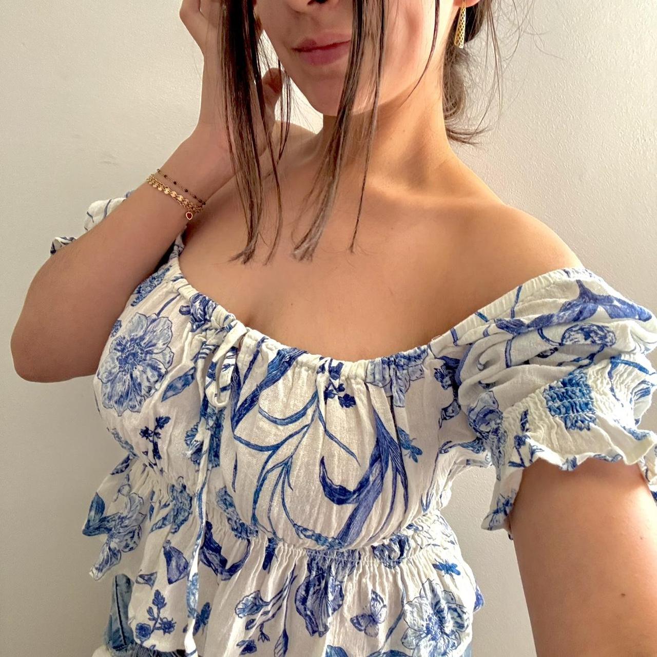 item listed by identityreveal