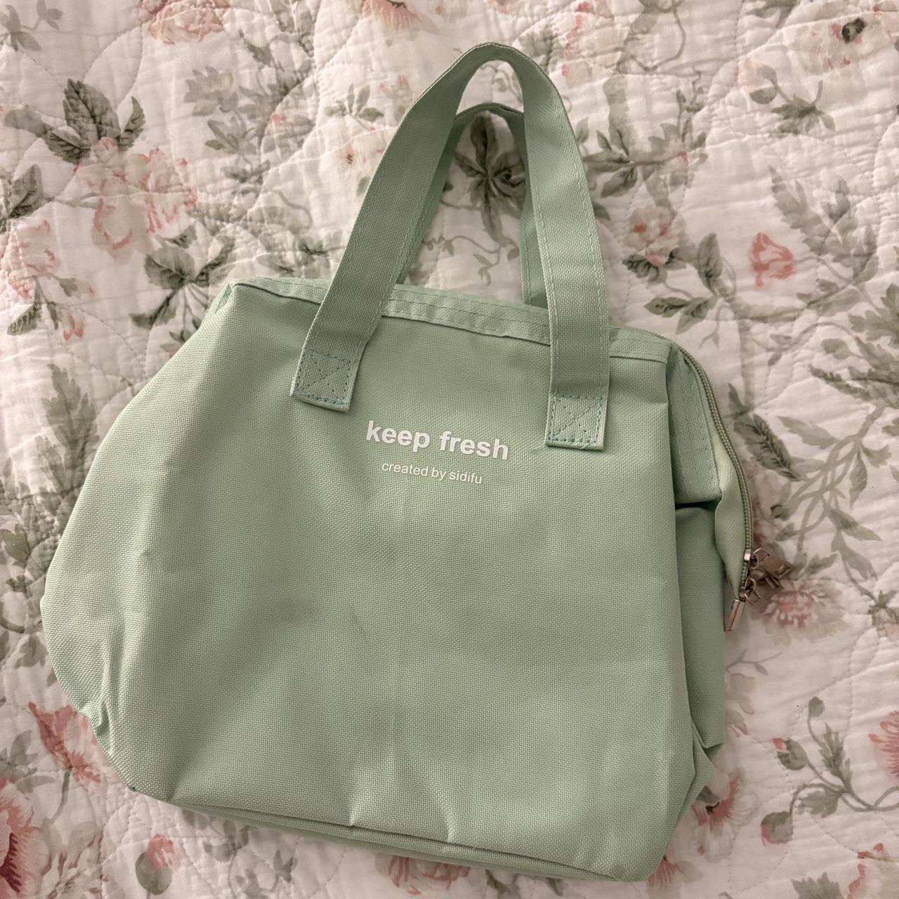 item listed by shyne_kaii