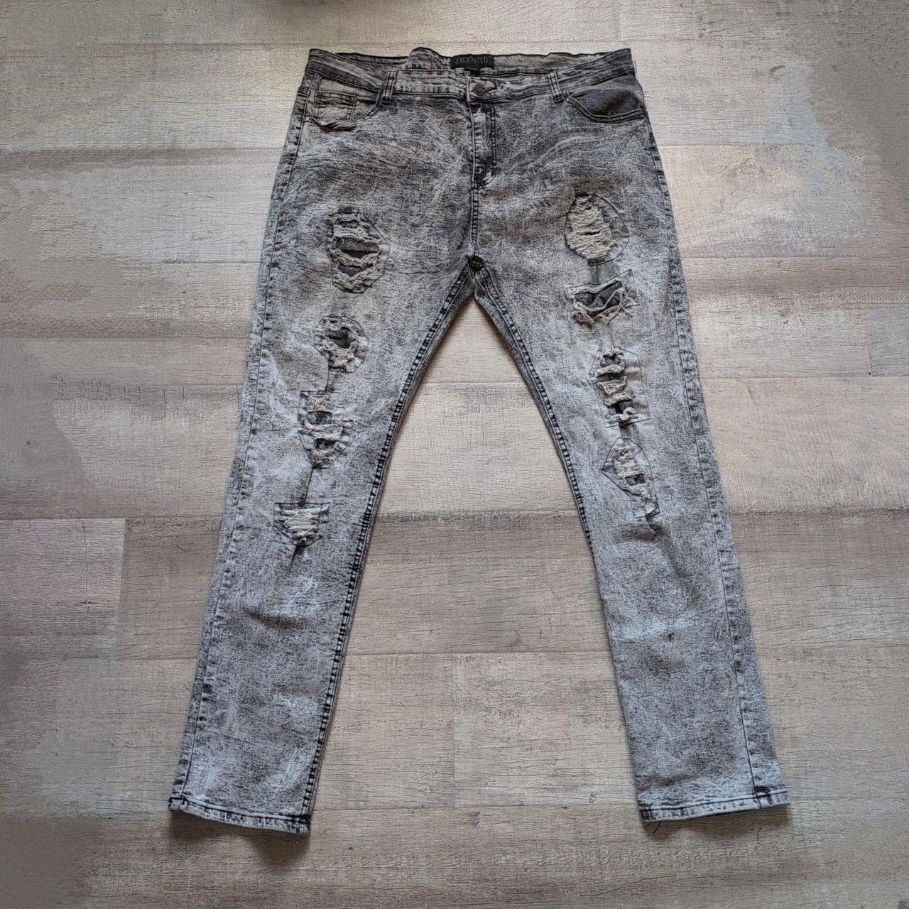 item listed by volcomwx