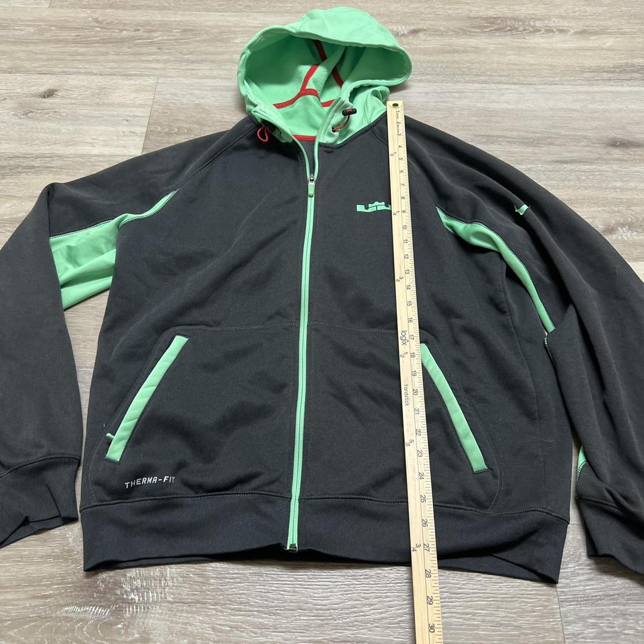 Nike lebron therma fit hoodie best sale