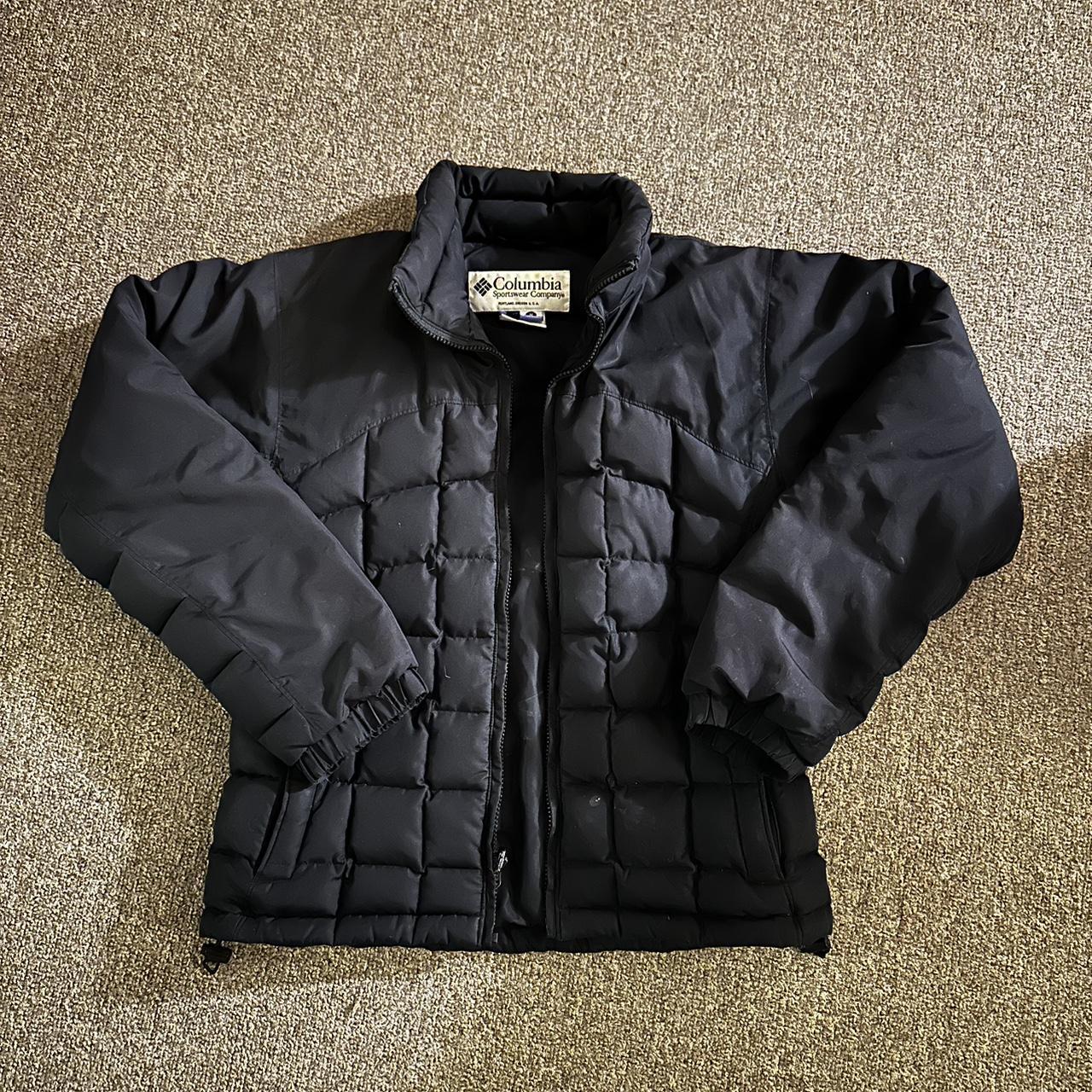 Columbia black puffer coat - flaws pictured - Depop