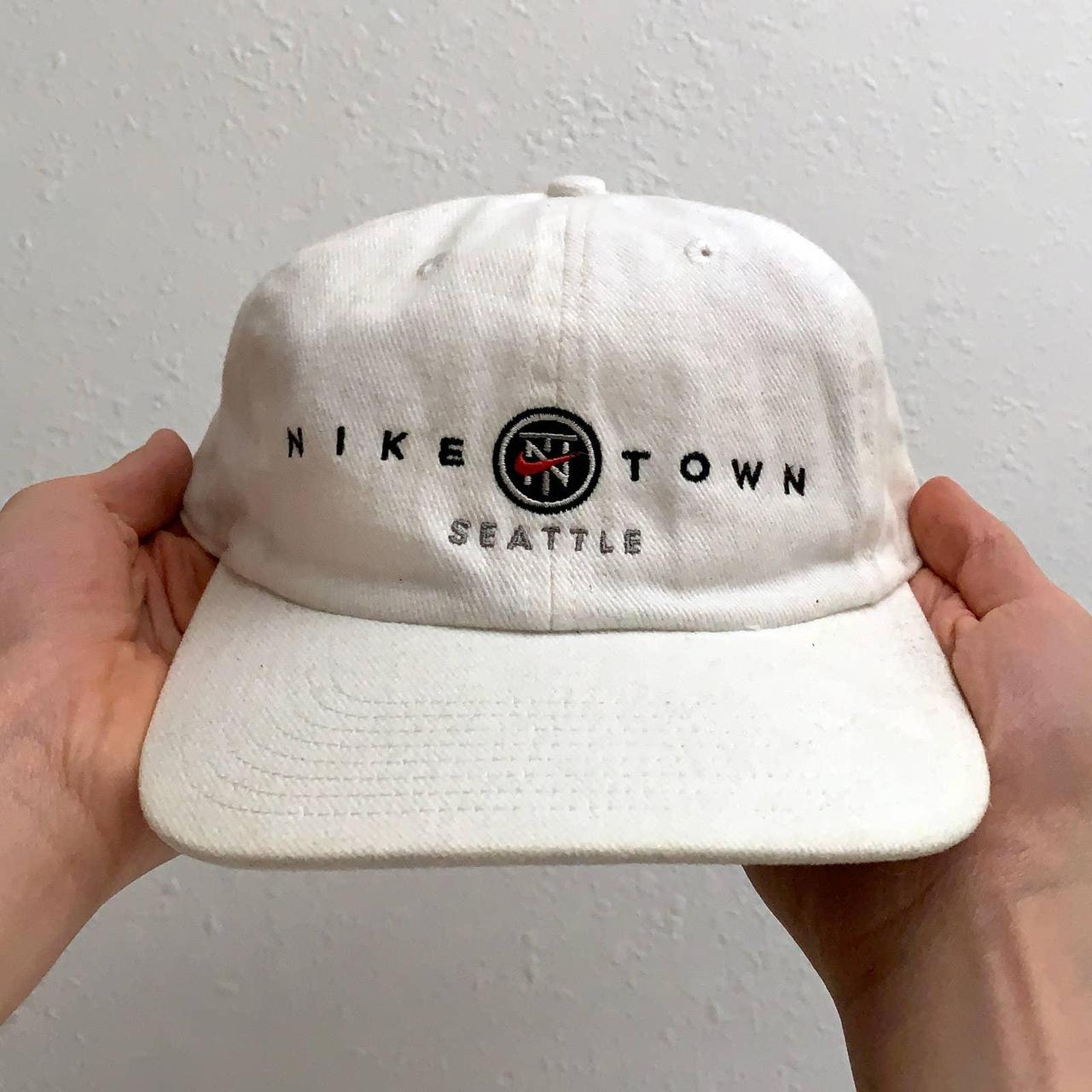 Nike store town cap