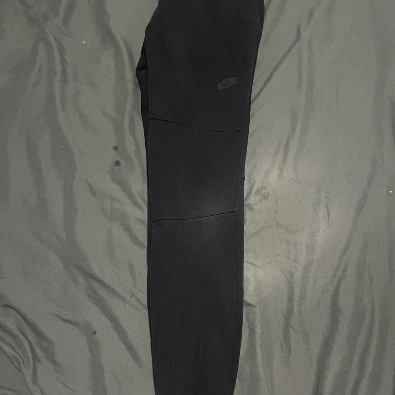 mens black nike tech joggers