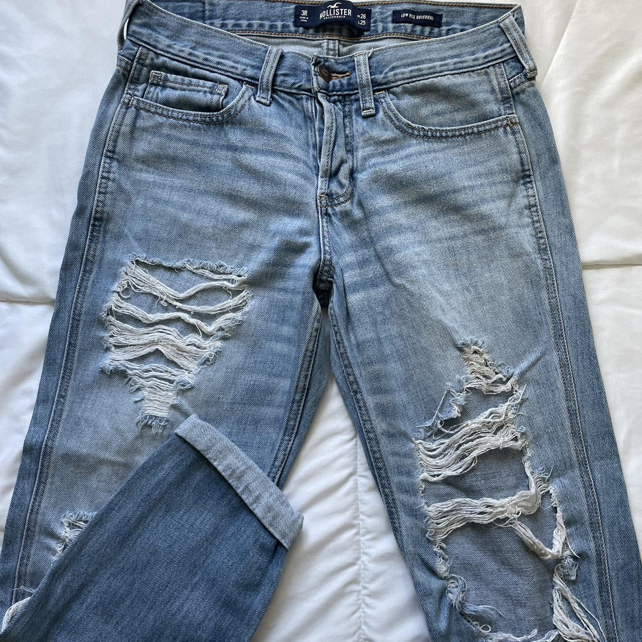 Hollister low rise boyfriend jeans online