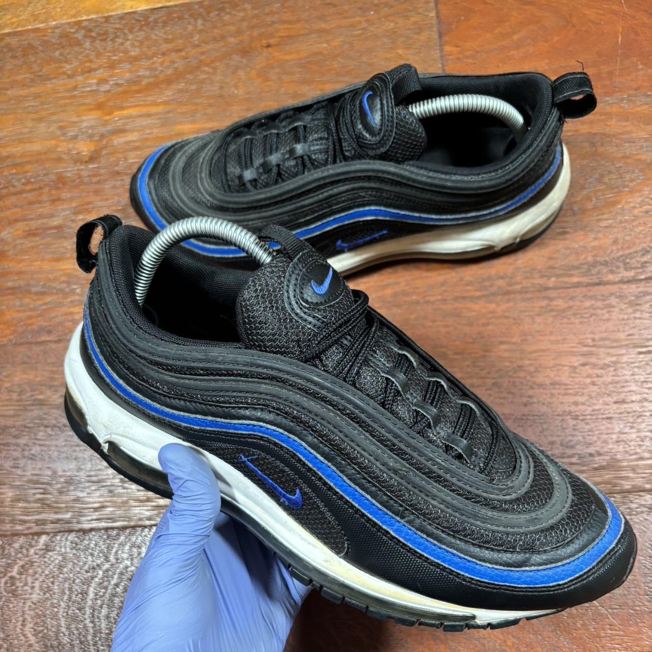 item listed by shellsuituk