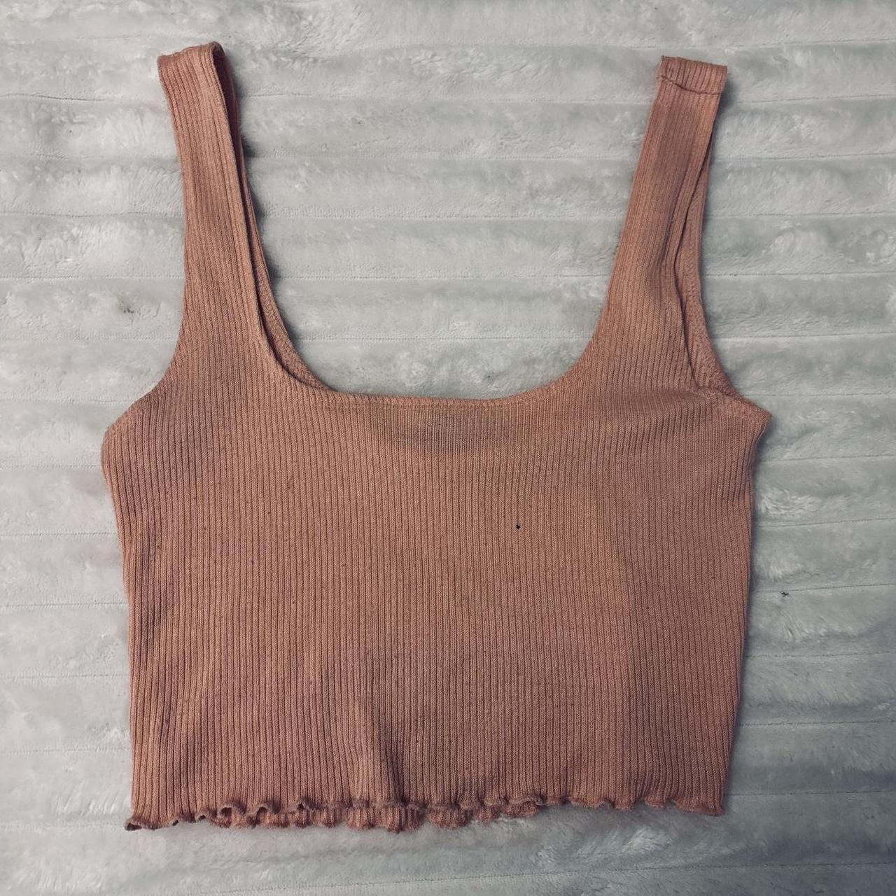 item listed by ellevo