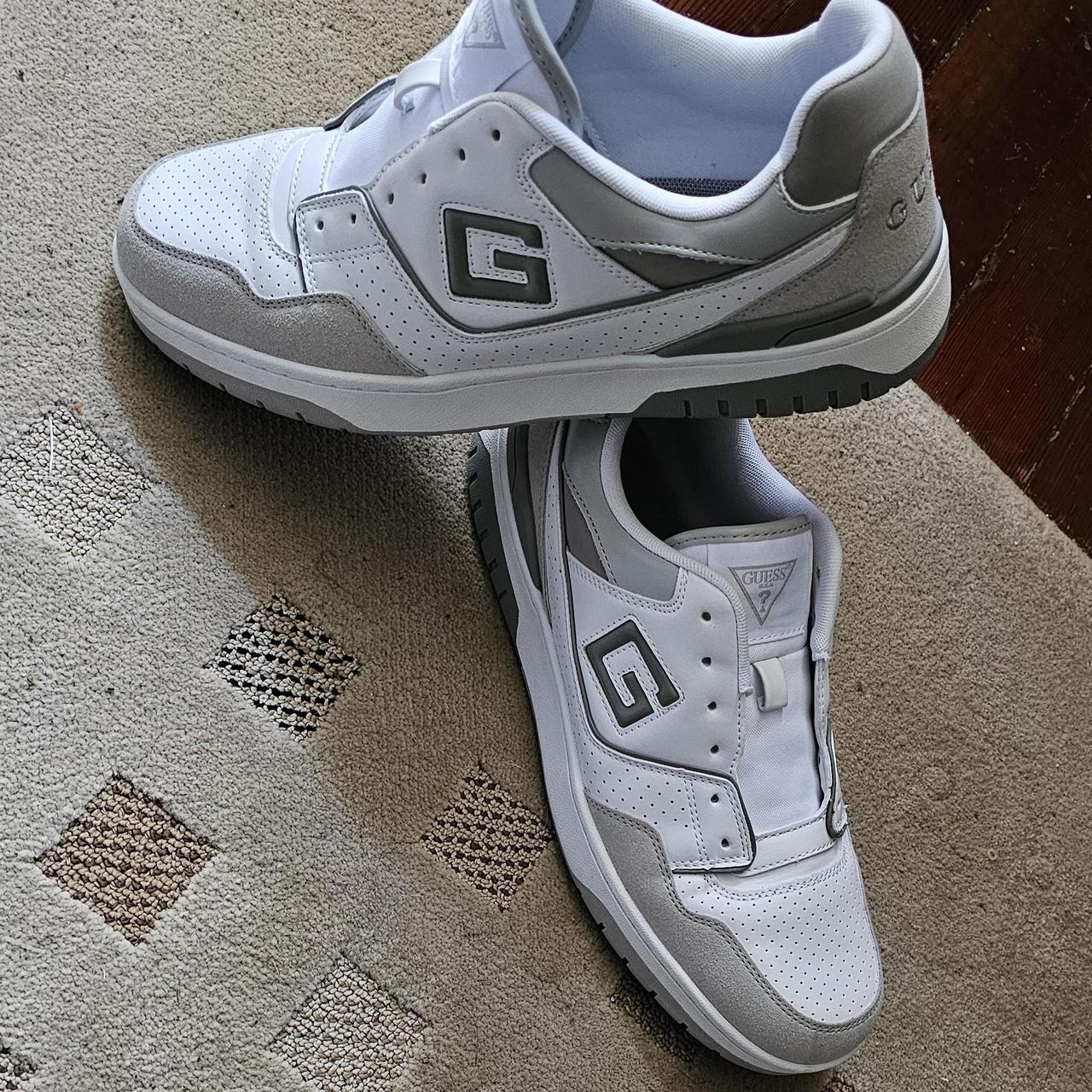 guess shoes trainers
