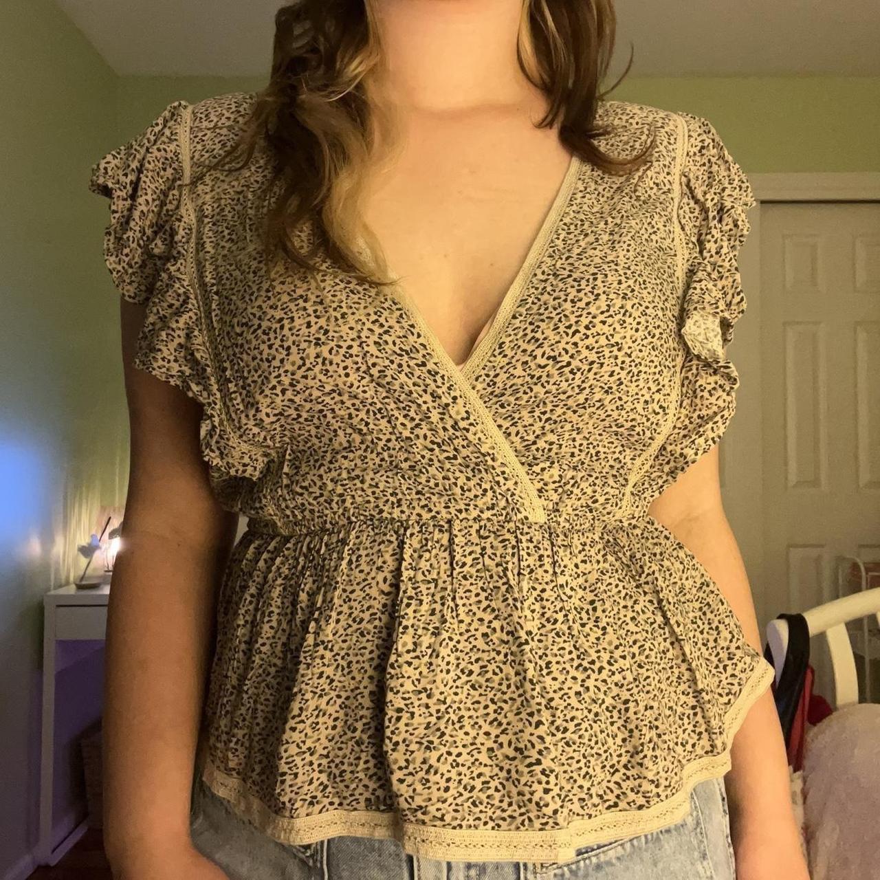 item listed by gabithriftss