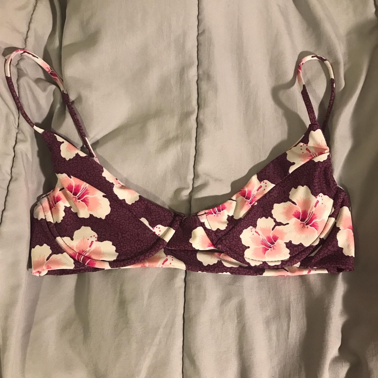 Benoa shea top in lani ONLY looking for a trade I