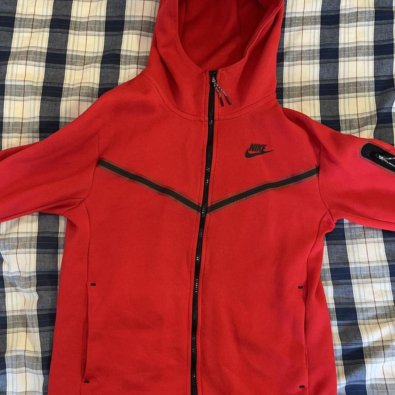 mens red nike tech fleece hoodie