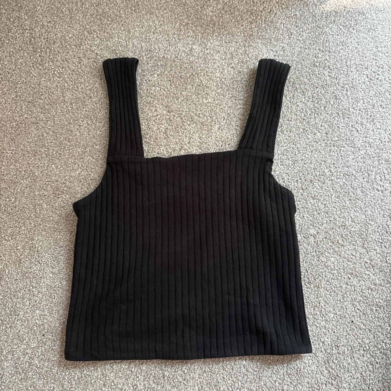 item listed by lillykhouri