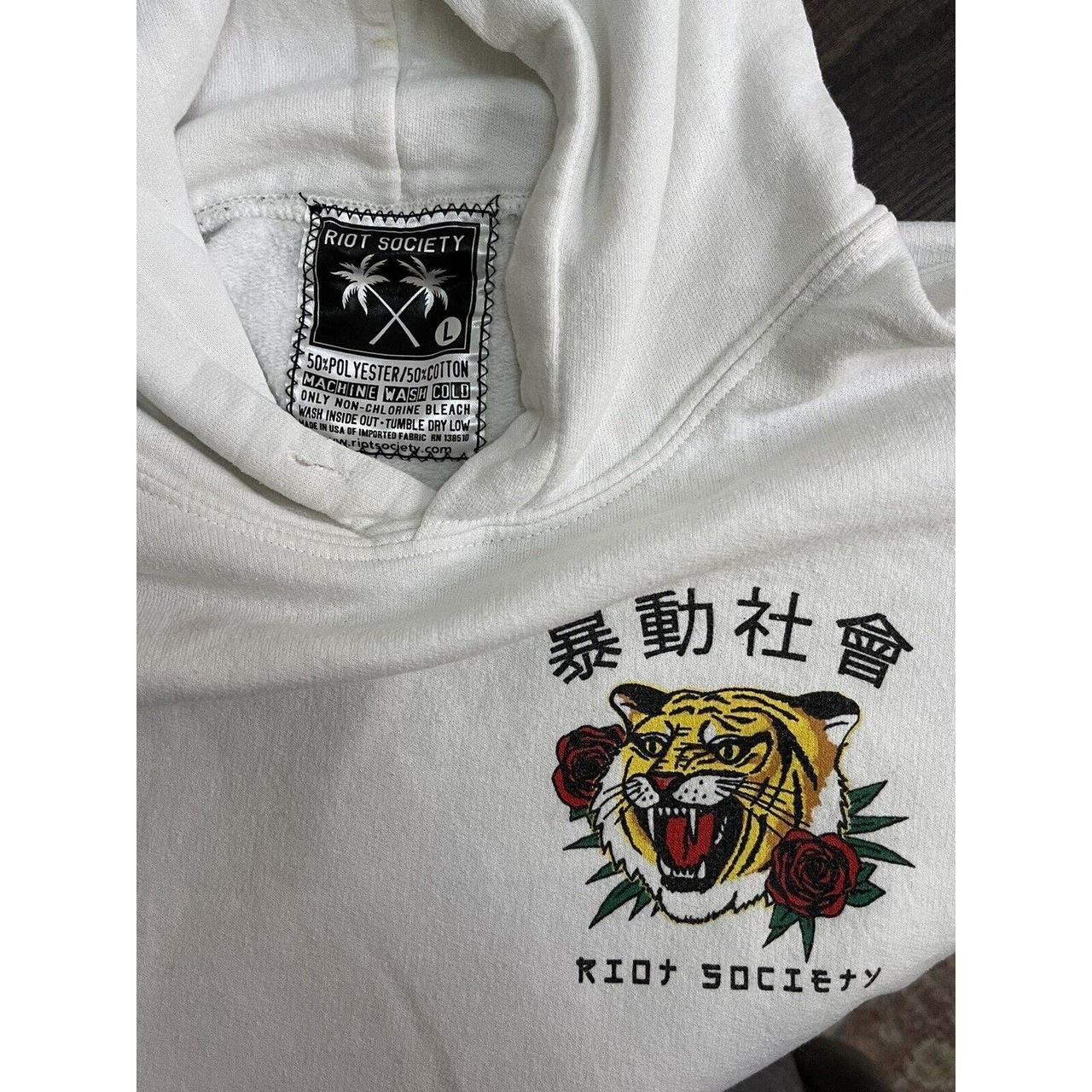 Riot society white hoodie deals