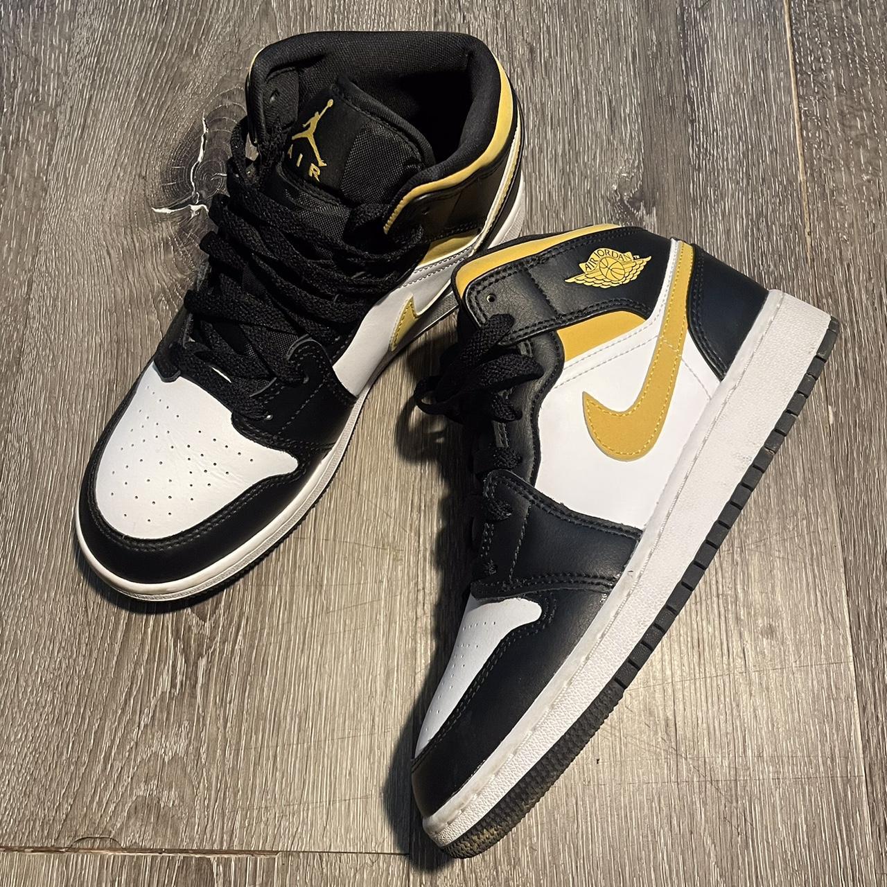 Jordan 1 Mid Yellow Black Fits 5y 6.5w Open to. Depop