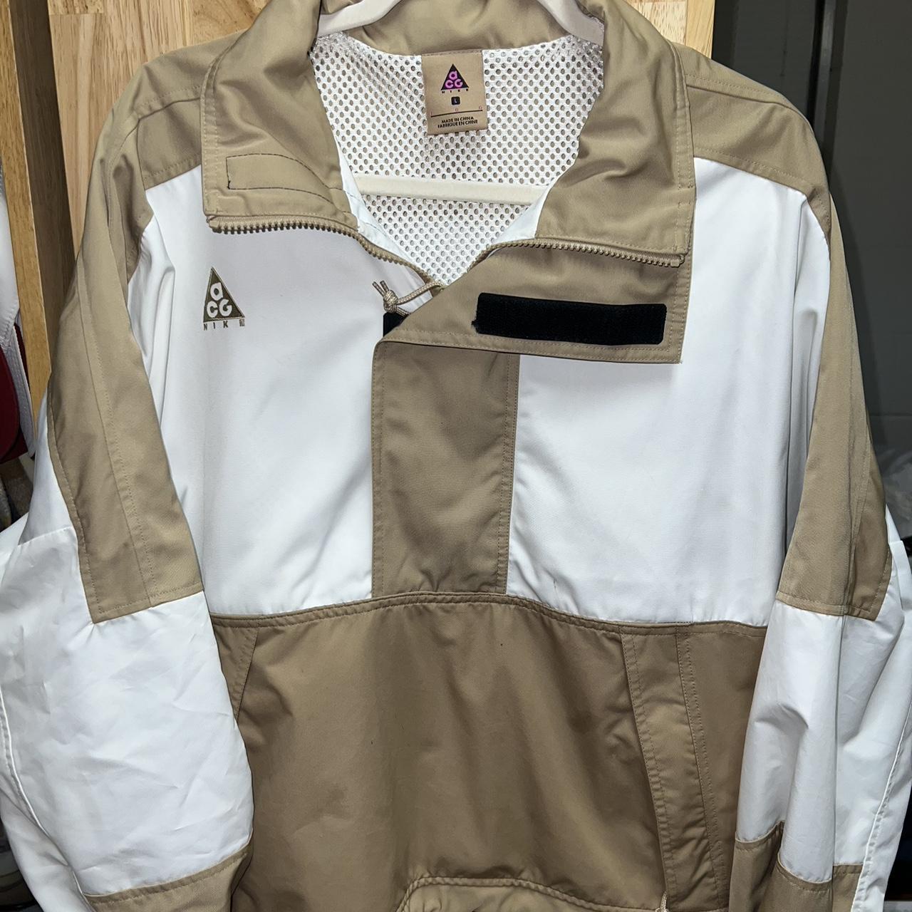 acg windbreaker
