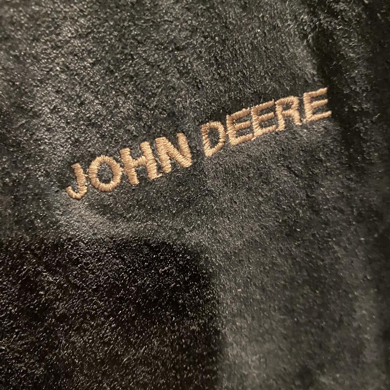 Xxl John Deere jacket fits like a large/xl - Depop