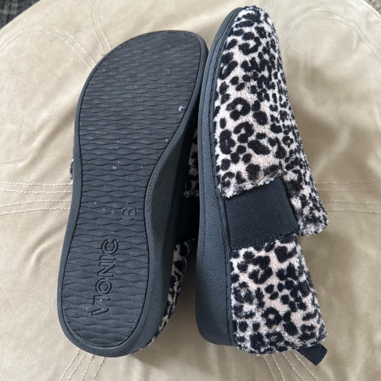 vionic cheetah shoes