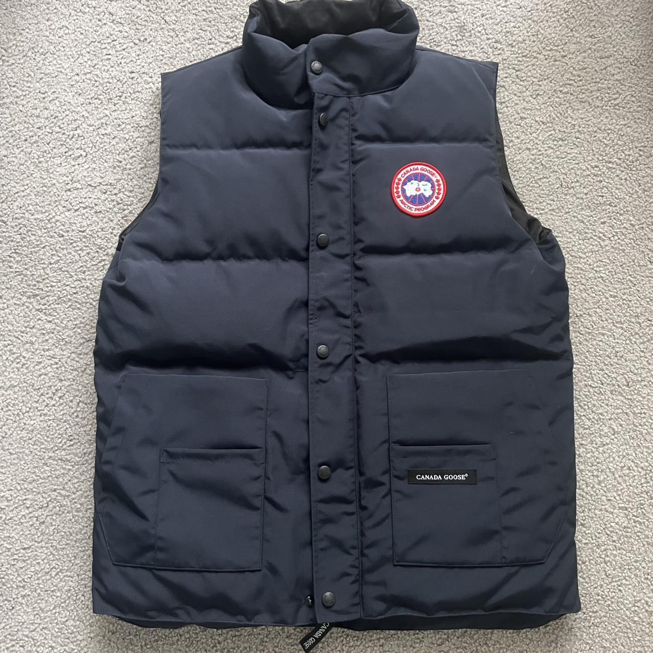 Second hand canada hot sale goose jackets