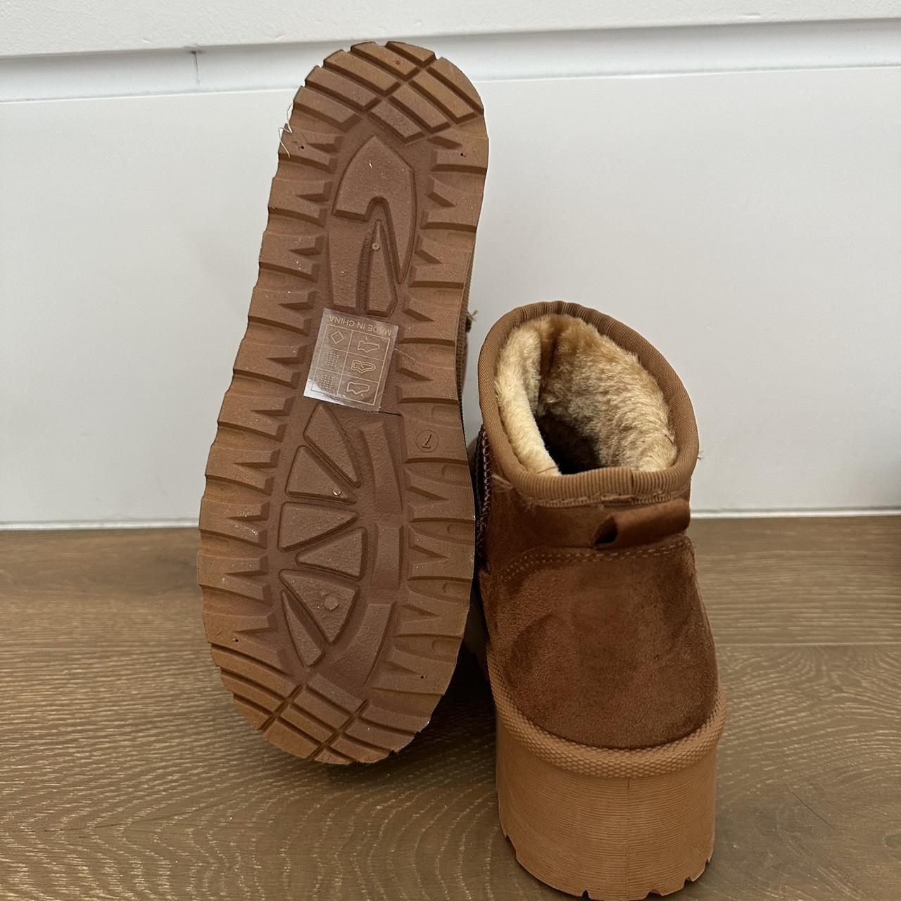 Ugg style ultra mini platform boot dpe Size 6 Never... - Depop