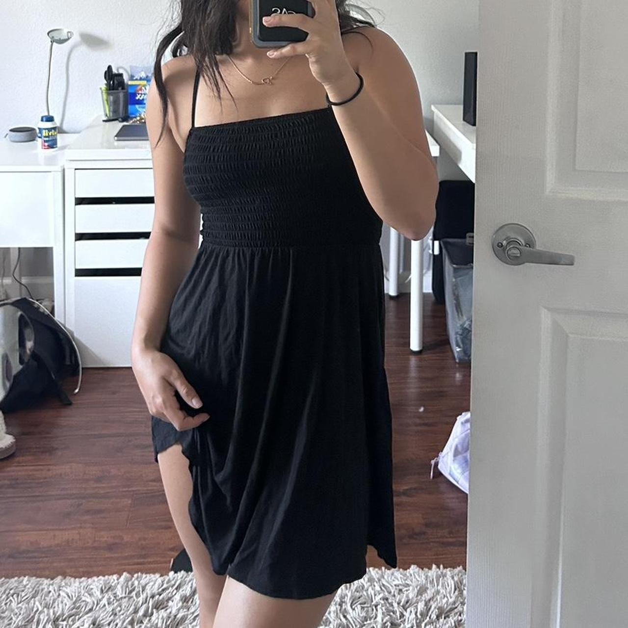 Forever 21 Black Flowy Dress - Size Small Top half... - Depop