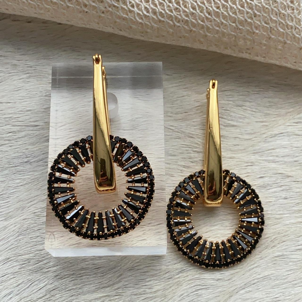 item listed by smilepearl
