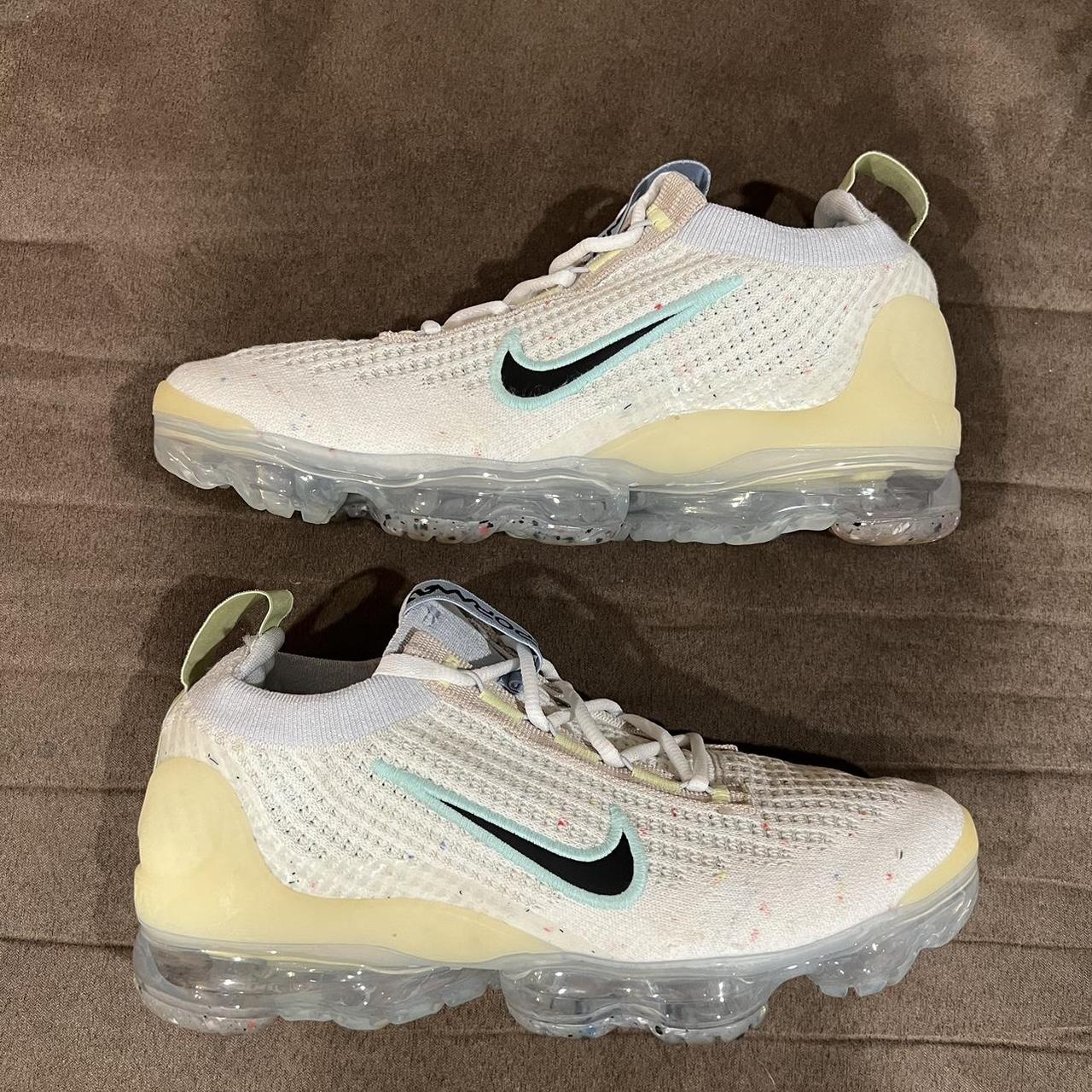 Mismatch vapormax online