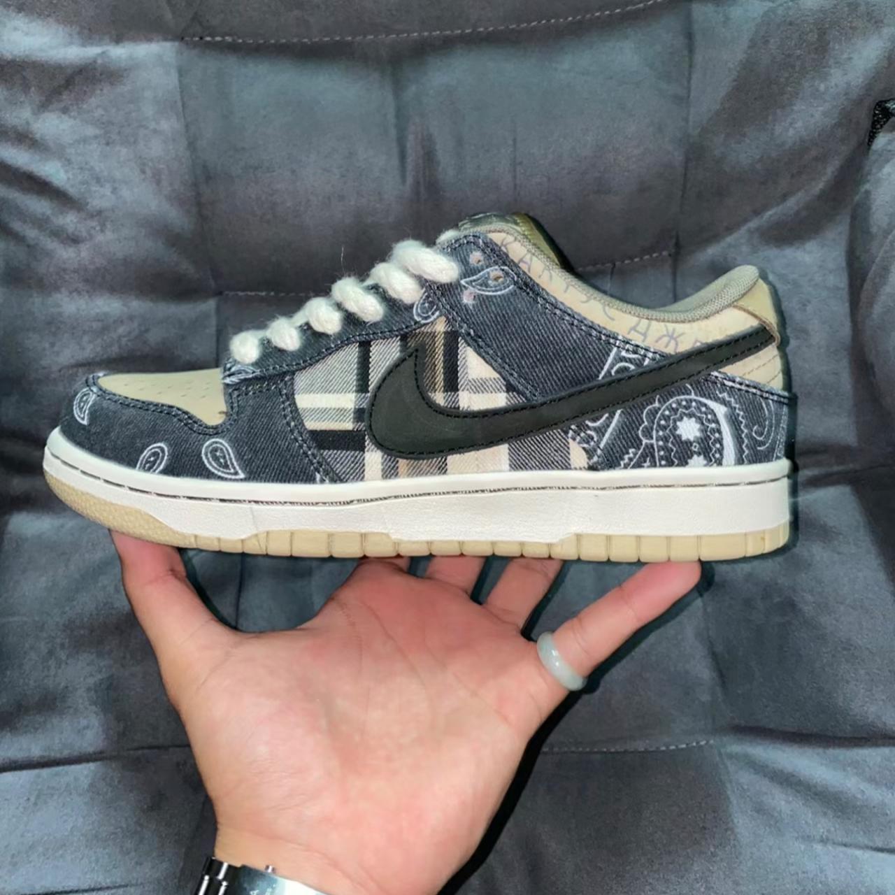 travis scott sb sizing