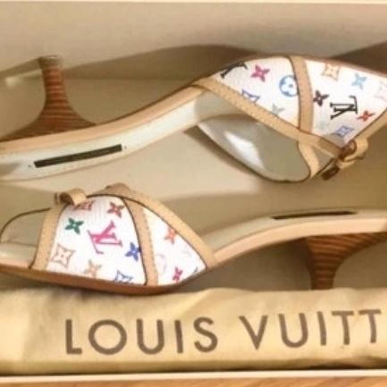 LOUIS VUITTON ホワイト ミュール　みこ Louis Vuitton JAPAN EXCLUSIVE MINK FUR CLOG SLIPPERS | eBay