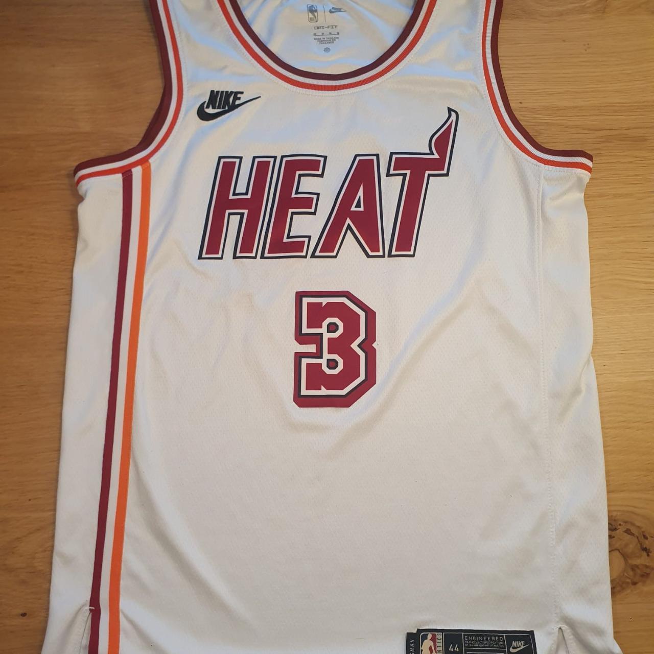wade miami heat jersey