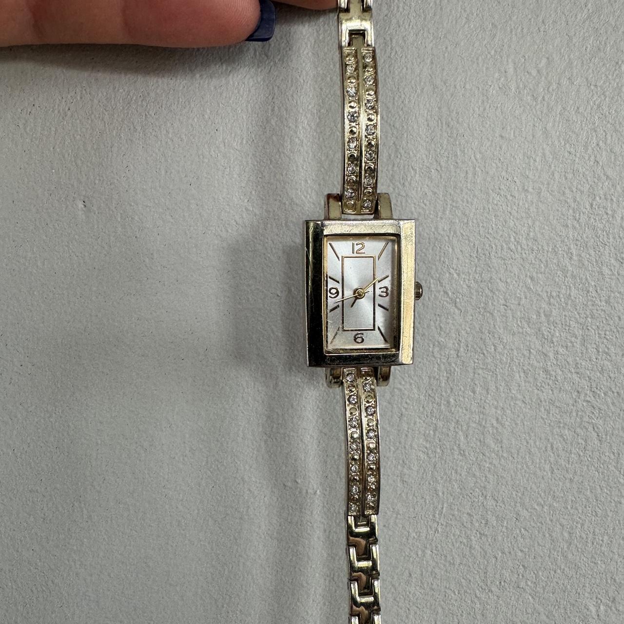 Japan Movement gold tone watch 💛 needs a battery... - Depop