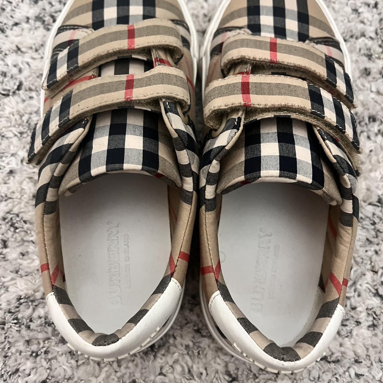 Burberry kids trainers best sale