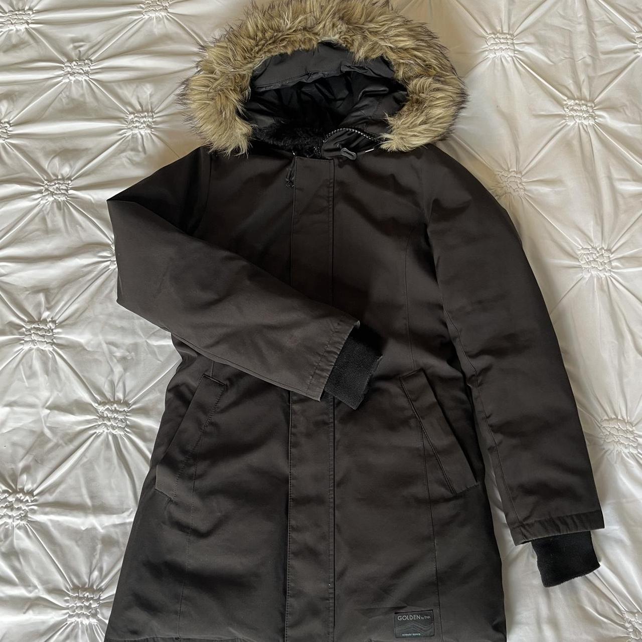 GOLDEN by TNA HAVEN PARKA size small // used but | Depop