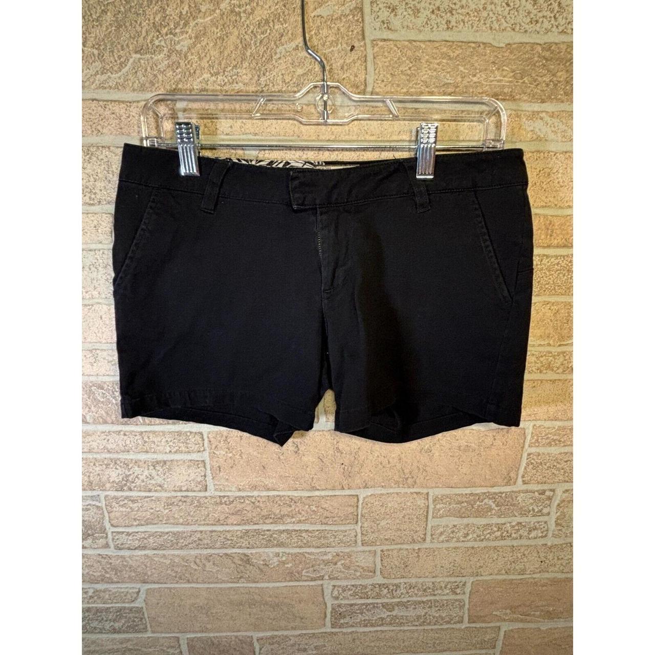 Volcom Women's Shorts - Black - 24 – VOLCOM Size … - image 1