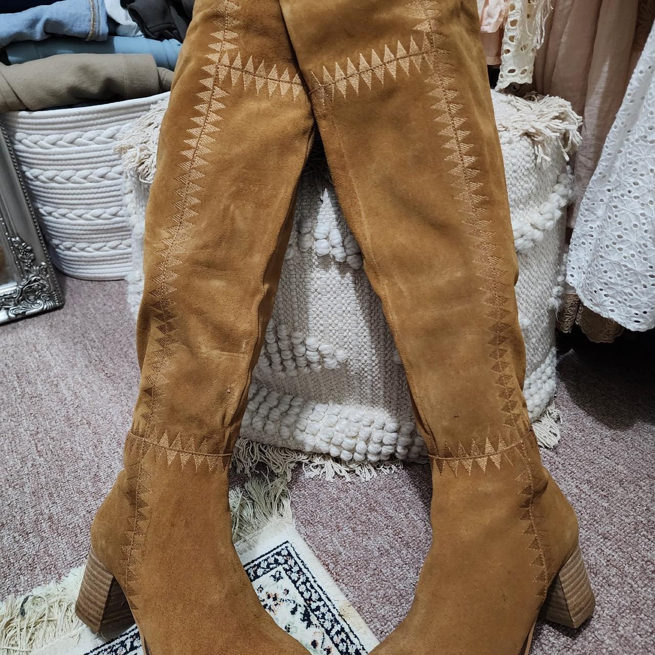 Human premium marlee boots tan best sale