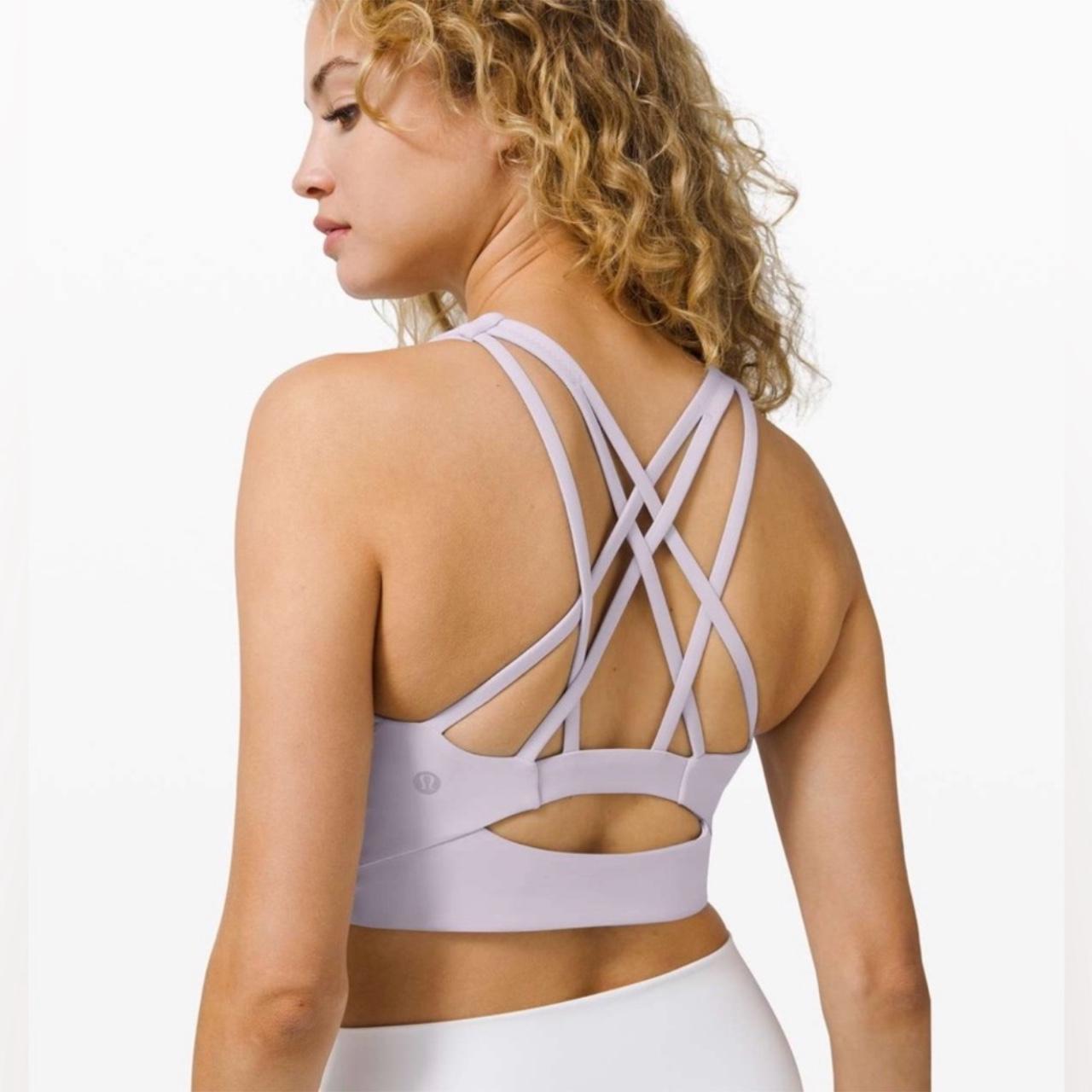 item listed by ashlinshay21
