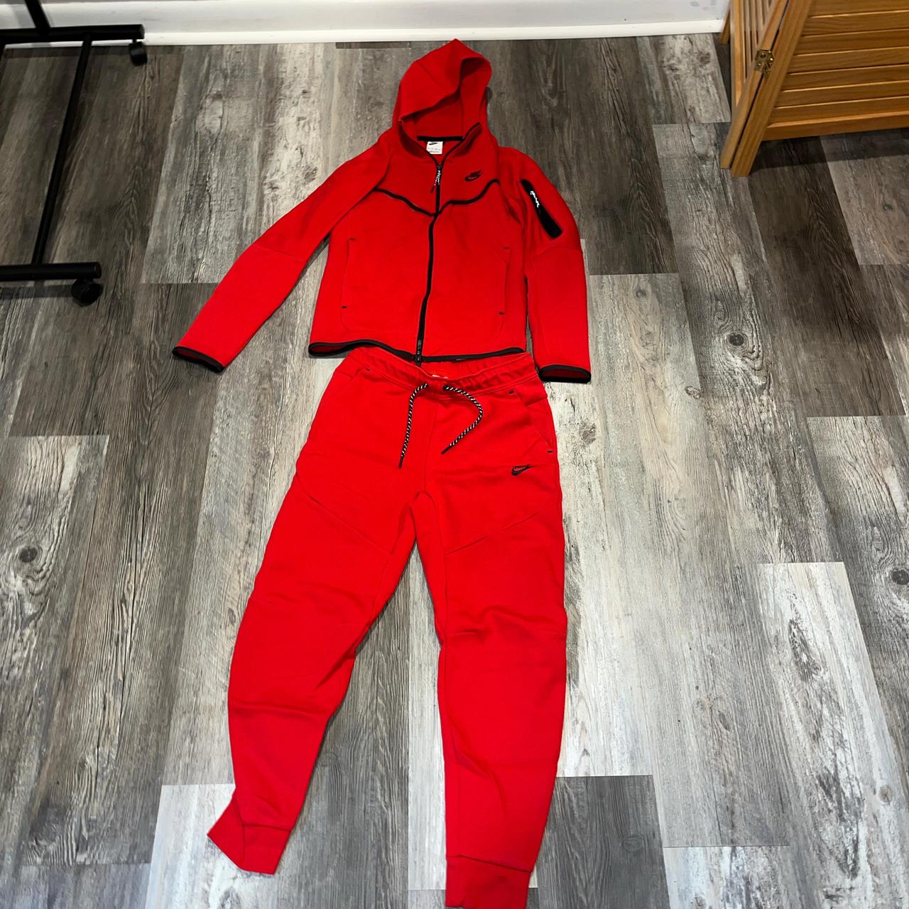 Nike jumpsuit red online