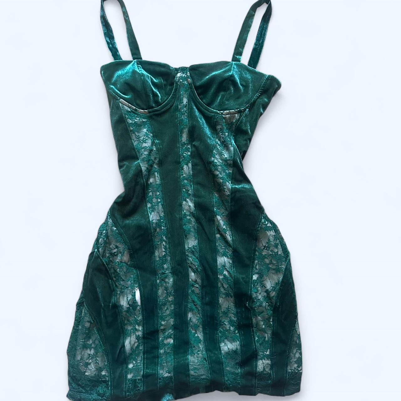 item listed by cellophane6316