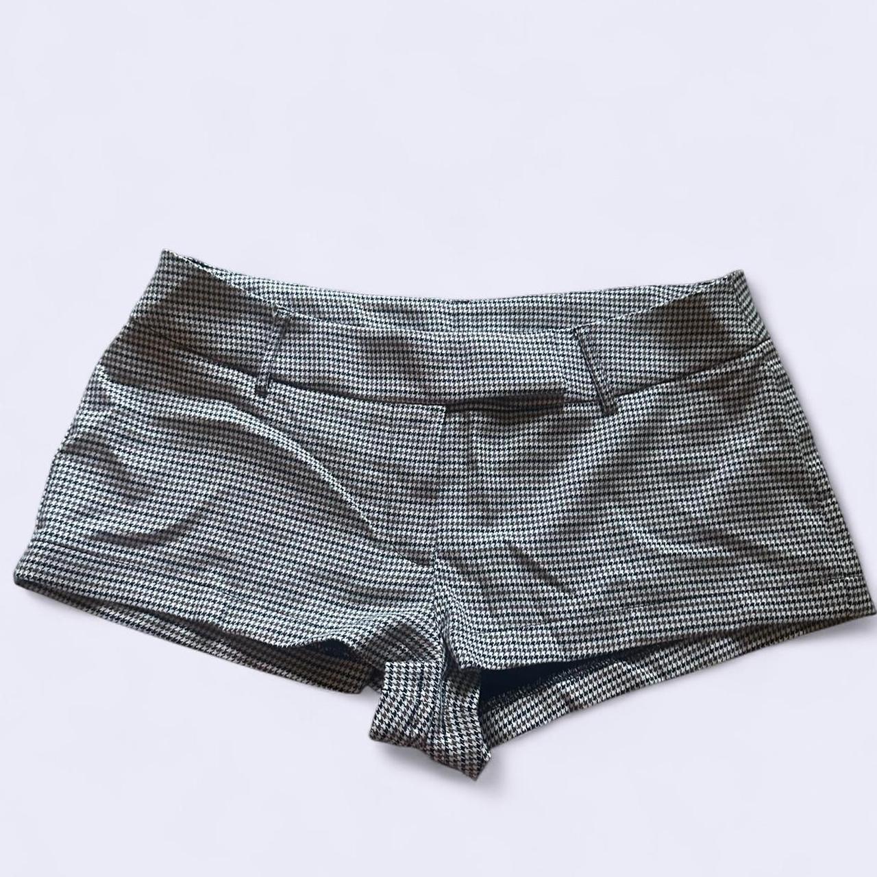 item listed by cellophane6316