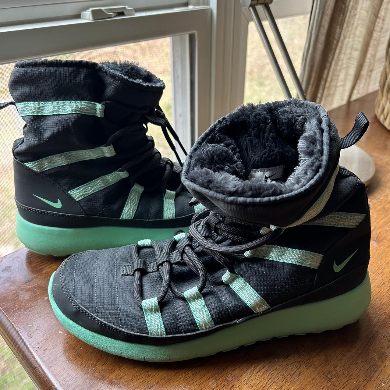 womens nike roshe boots