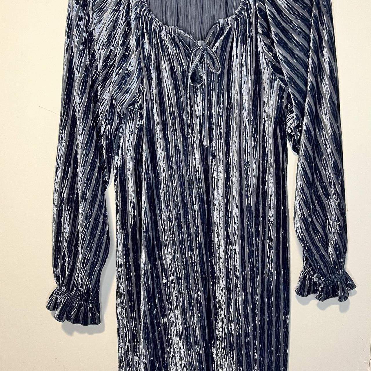 item listed by lorid2019