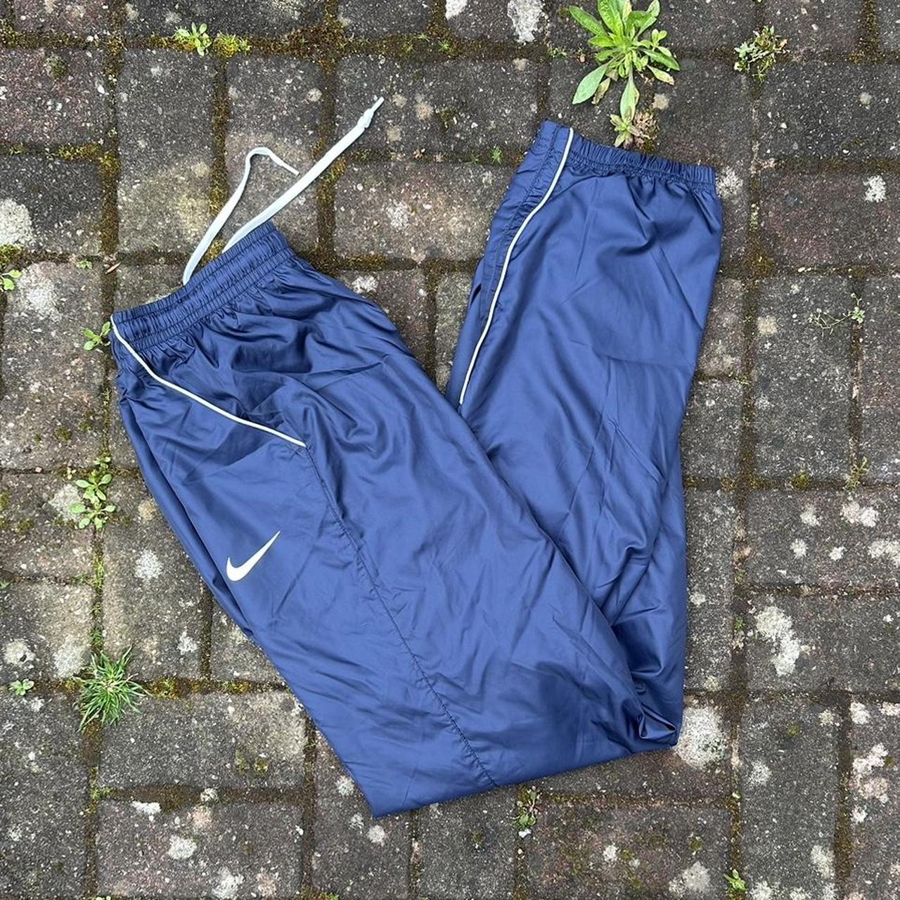 mens navy blue nike joggers