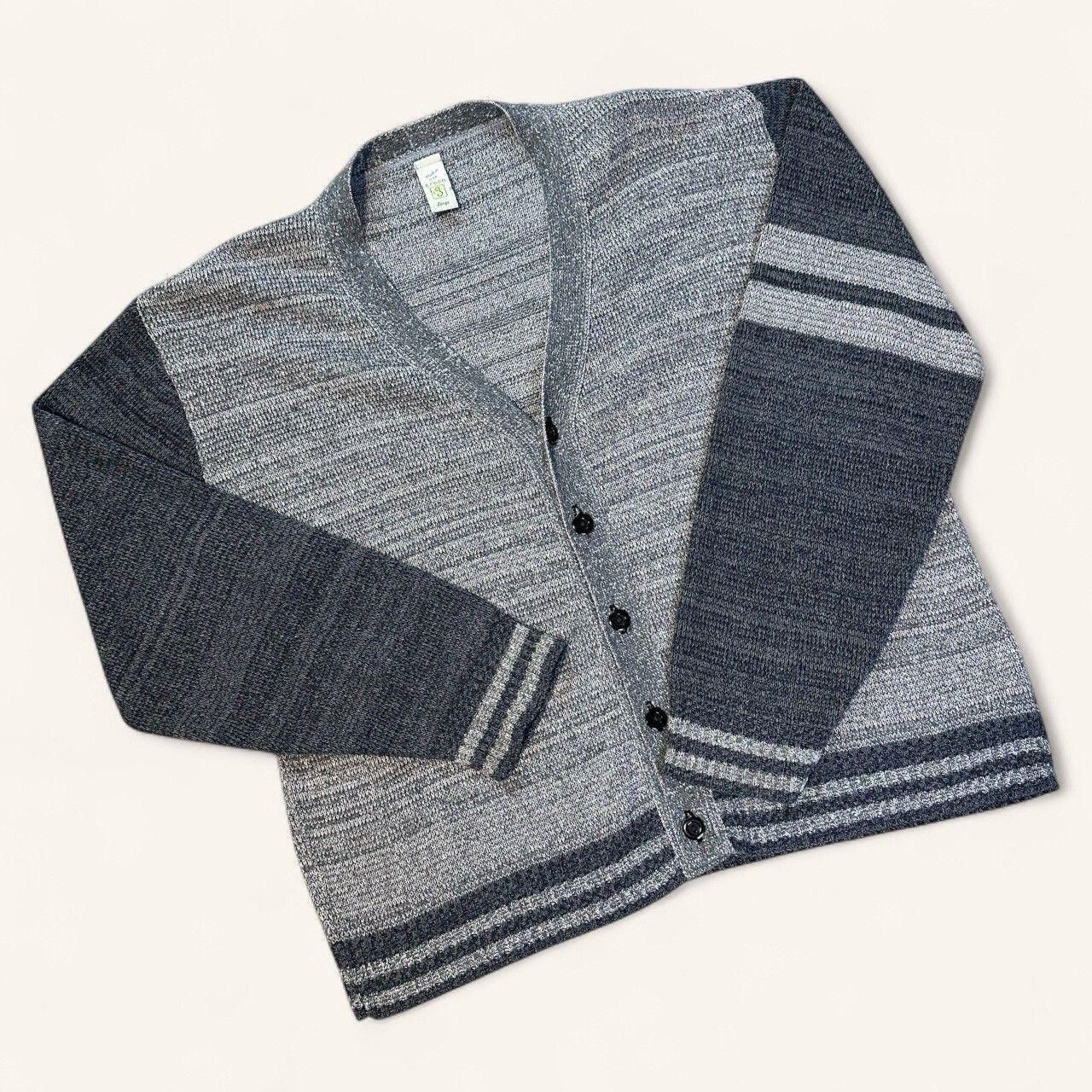 Source Unknown Men's Cardigan - Green - L – Soft … - image 1