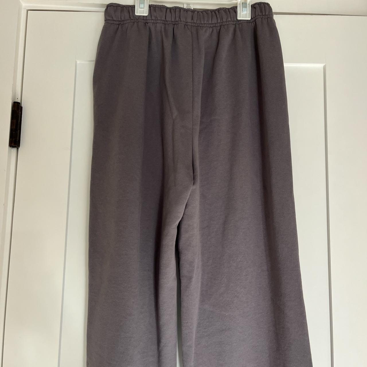 Alo Fog Wide Leg Sweatpants - Depop