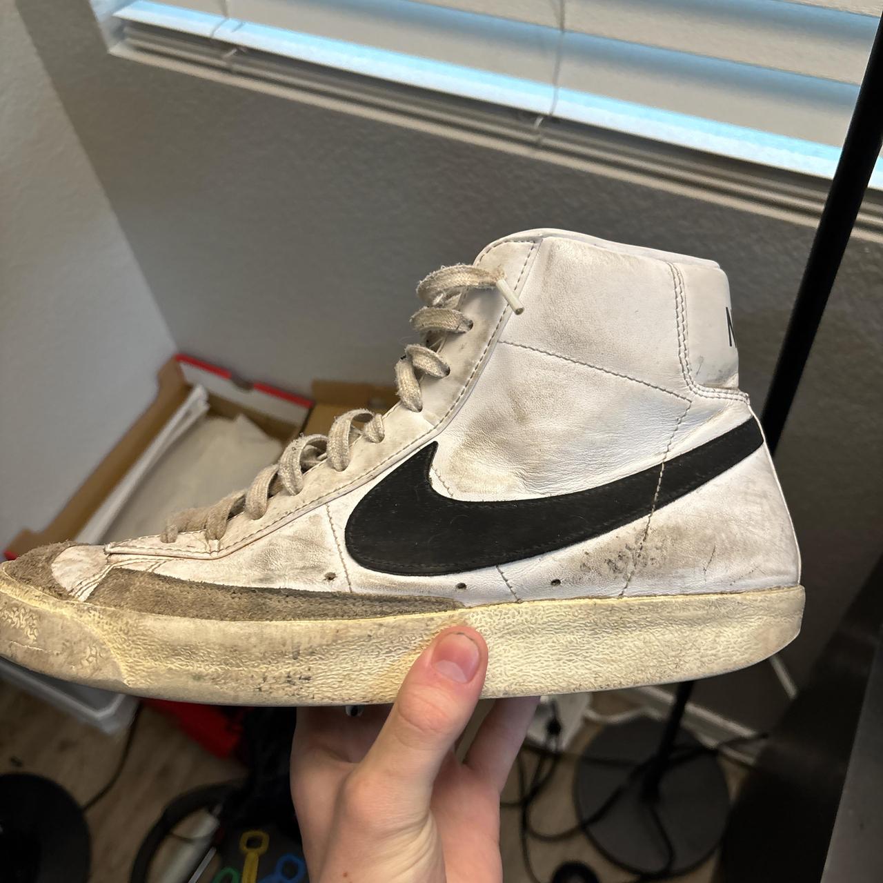 blazer mids black and white