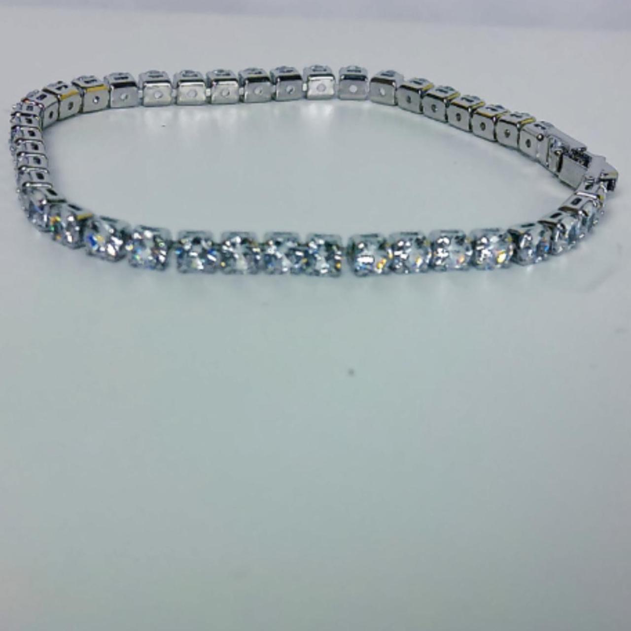 item listed by armonscloset