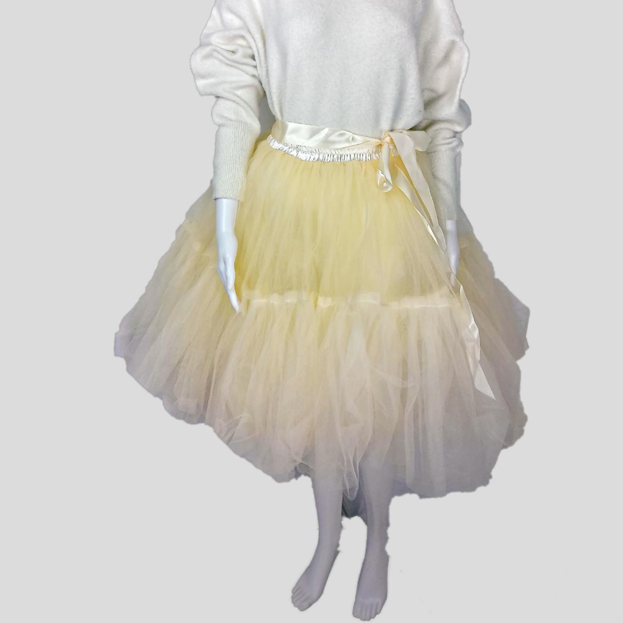 item listed by armonscloset