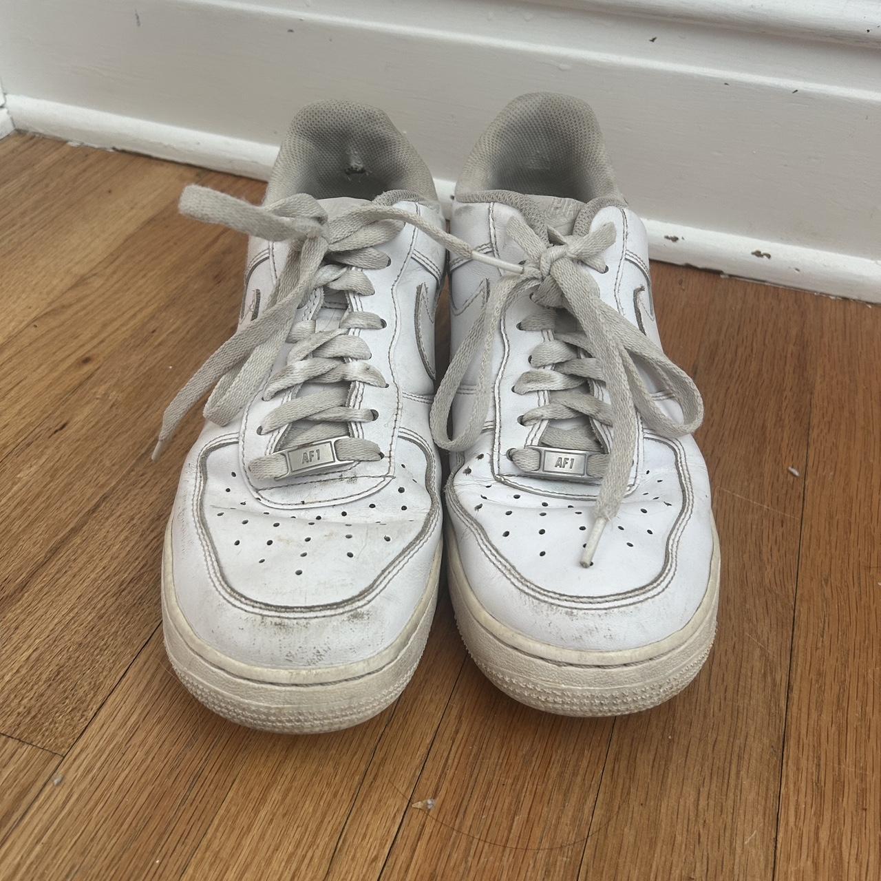 worn out nike air force 1