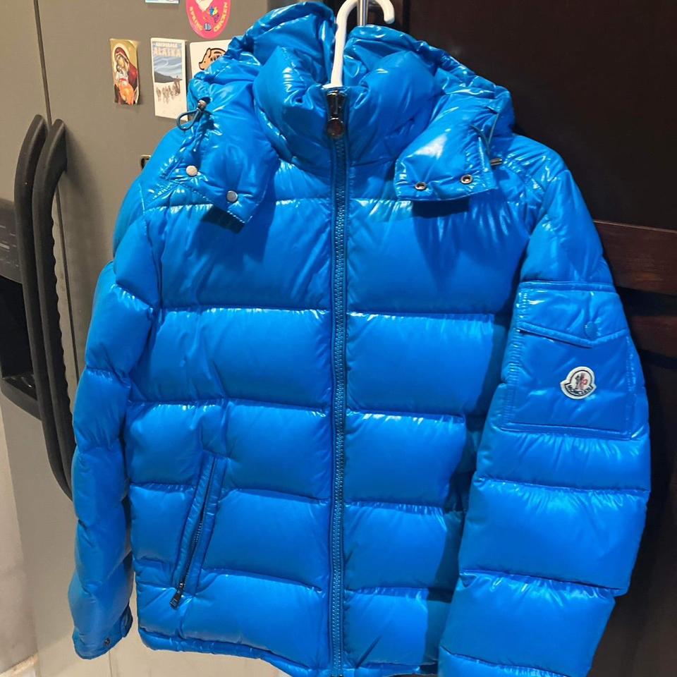 Second hand hot sale moncler coat