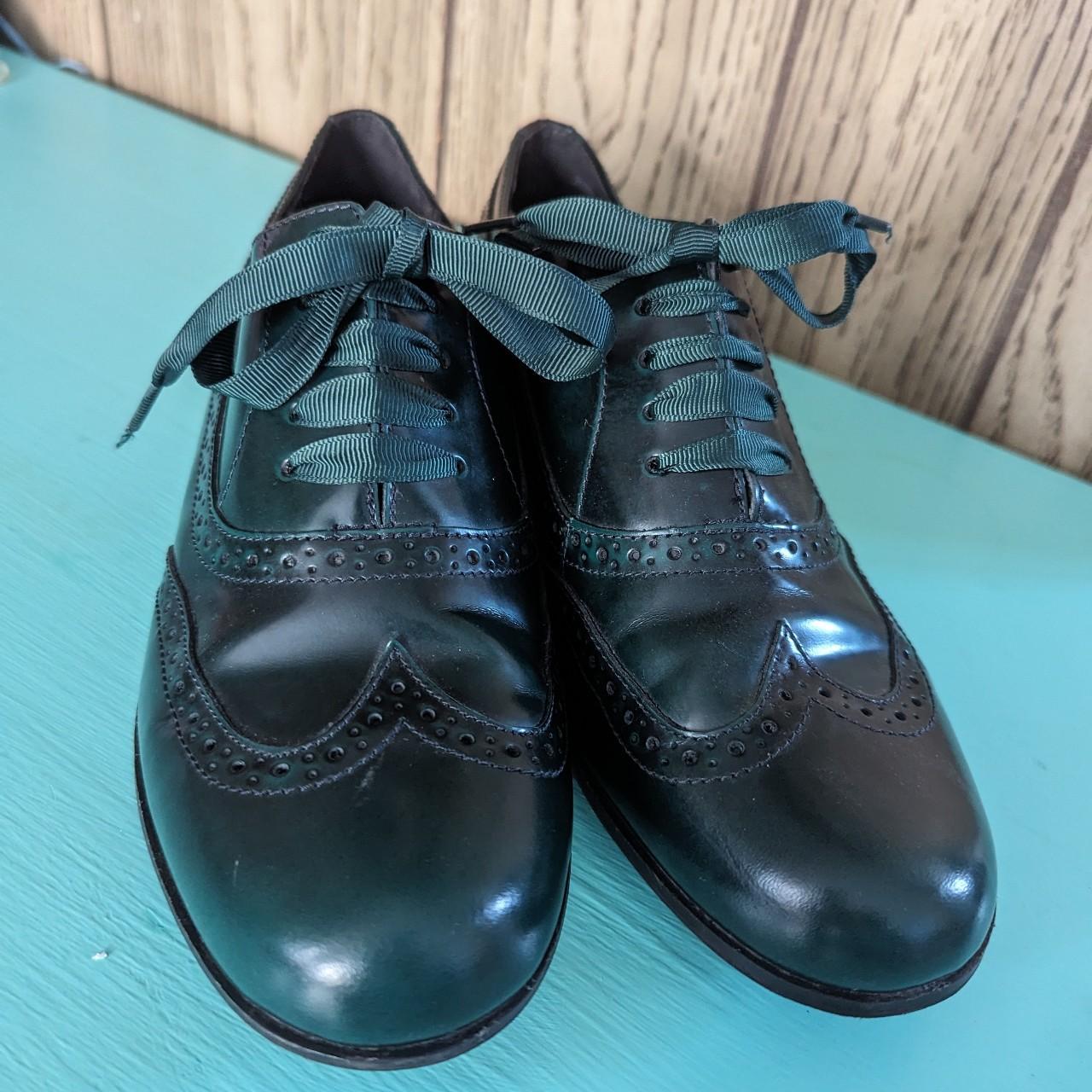 Clark dress shoes 7.5us women Dark green Brand New. Depop