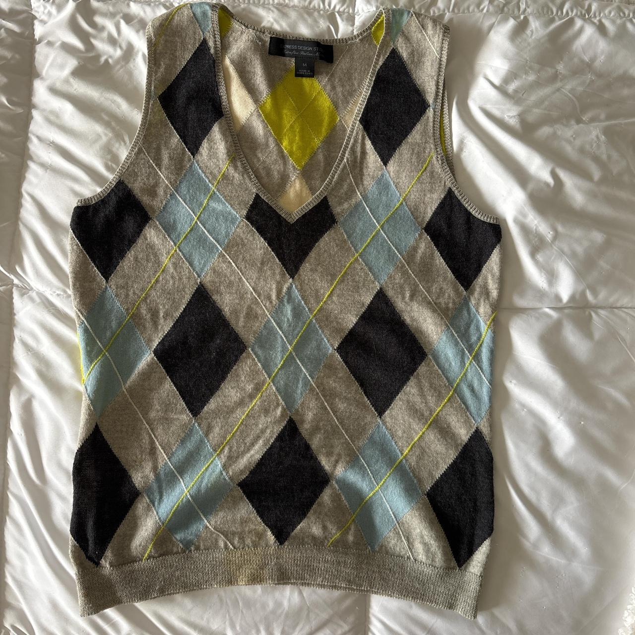 item listed by anastasiavibes
