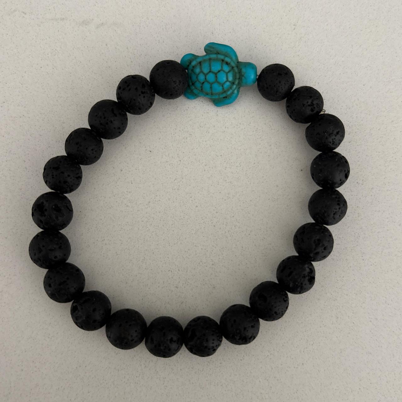 item listed by anastasiavibes